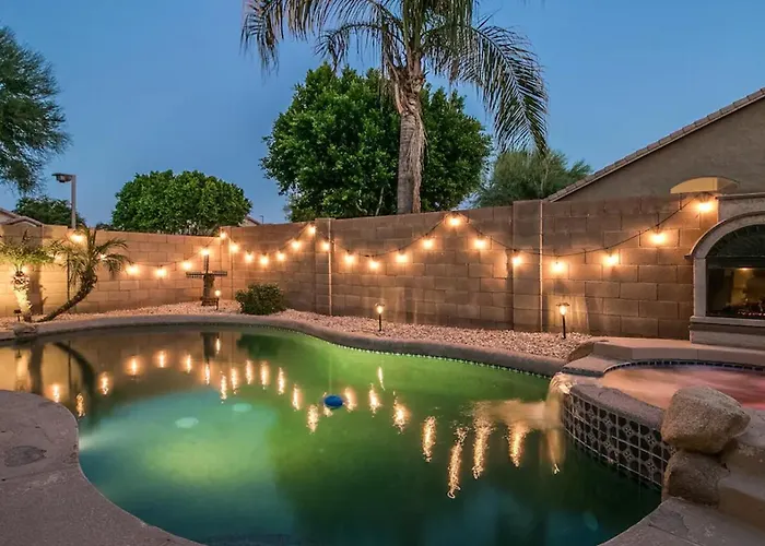 Massive 5 Bdrm Getaway Wpool Hot Tub Game Gilbert