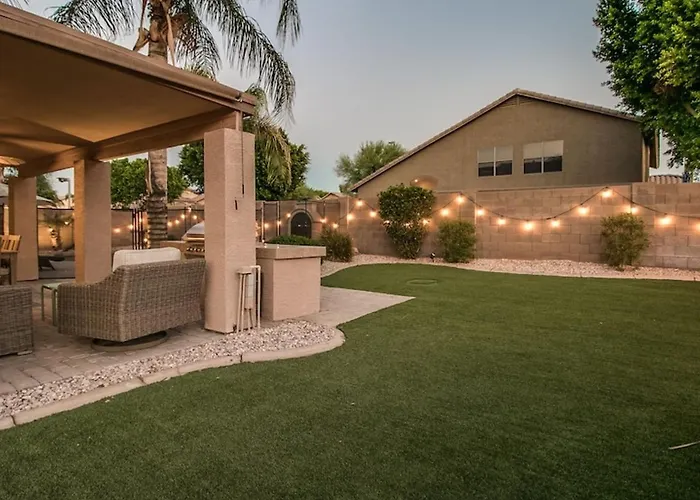 Massive 5 Bdrm Getaway Wpool Hot Tub Game