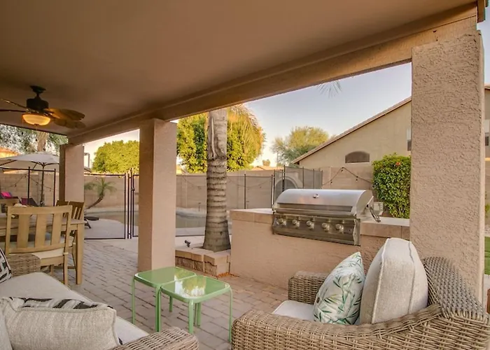 Massive 5 Bdrm Getaway Wpool Hot Tub Game * Gilbert
